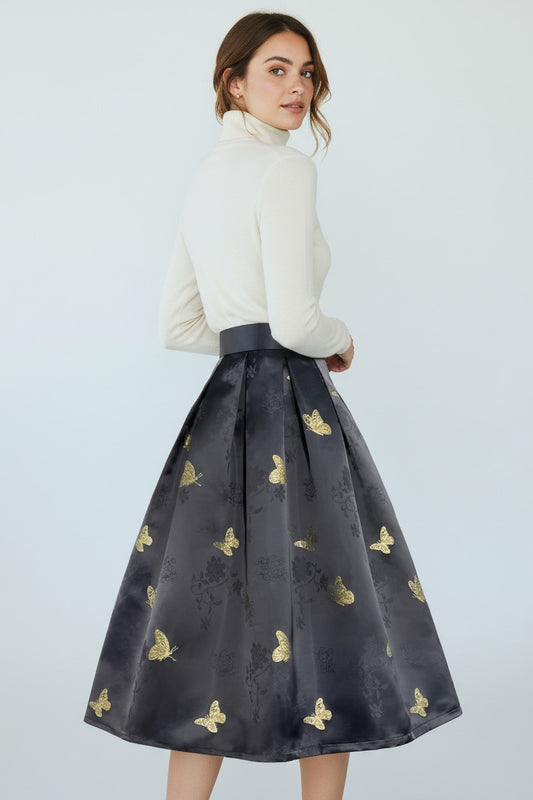 In autumn and winter, this high-waist, versatile, flared midi skirt in a polyester fiber fabric with a gold butterfly design is slimming, hides the hips, and is easy to match. (SAW0013)