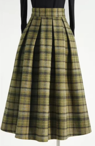 Retro plaid, patchwork, print, full skirt design, made of wool fabric, perfect for autumn and winter.(SAW0010)