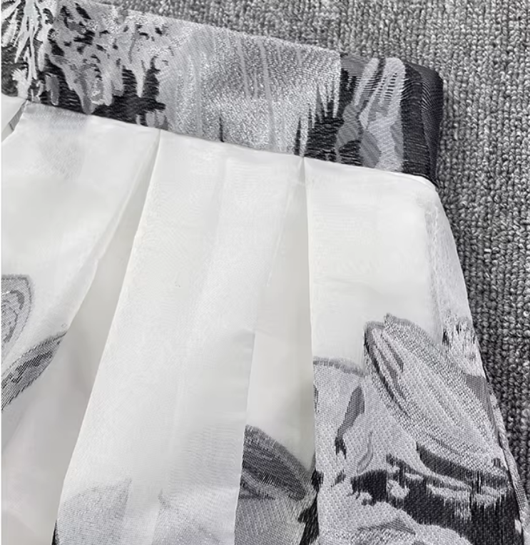 Embroidery, polyester fabric, lightweight style, suitable for spring and summer （SSS0009）