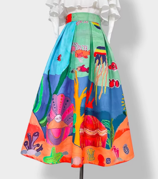Polyester fabric. Ocean print, jacquard, pleated details, high-waisted design, suitable for spring and summer. （SSS0002）
