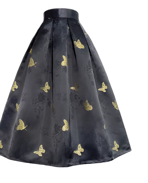 In autumn and winter, this high-waisted, versatile, flared midi skirt in a polyester fiber fabric with a gold butterfly design is slimming, hides the hips, and is easy to match. (SAW0013)